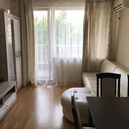 Lilac Garden Apartments Διαμέρισμα